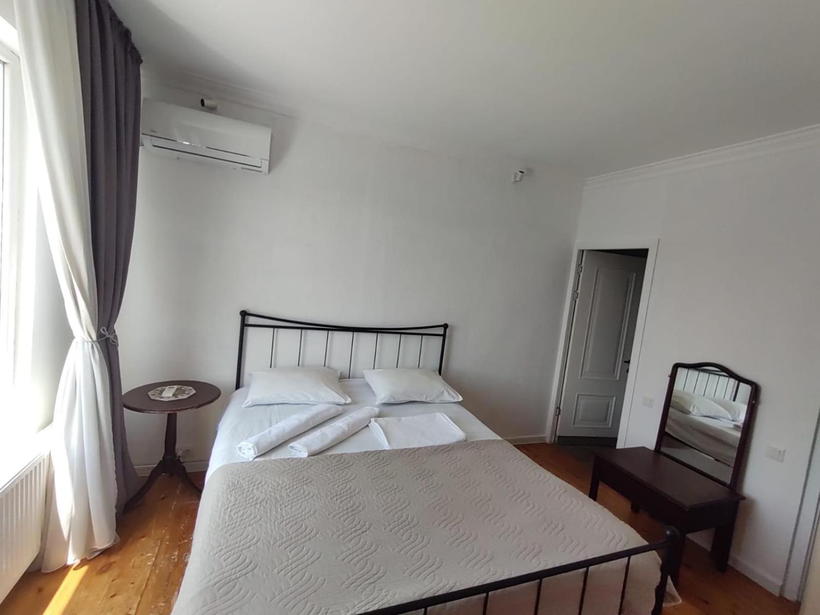 Book Wine Tasting In Tbilisi Bed & Breakfast Exterior photo